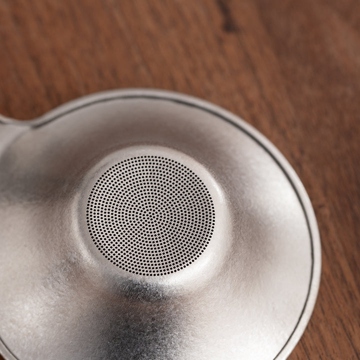 Pass Through - Tea strainer with holder | Tea filter