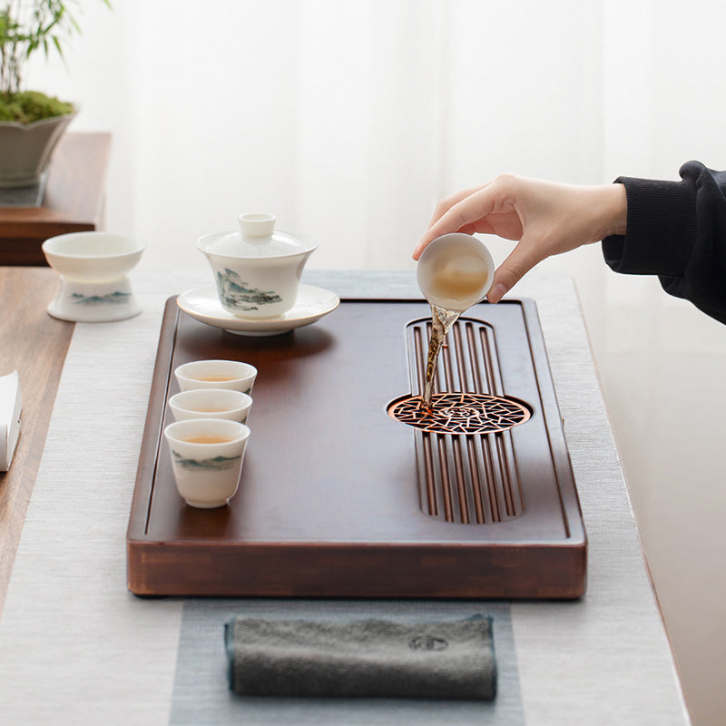 Just right - Bamboo tea tray with drainage