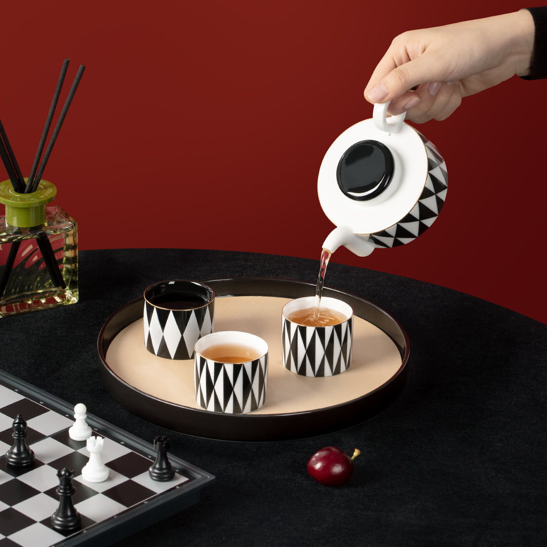 Blank moments - Modern Tea set with tray