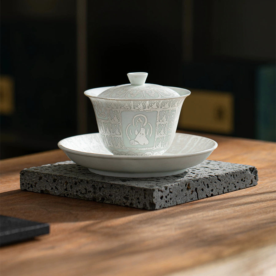 Chinese Sancai Gaiwan with Buddha design - the best gift for wife