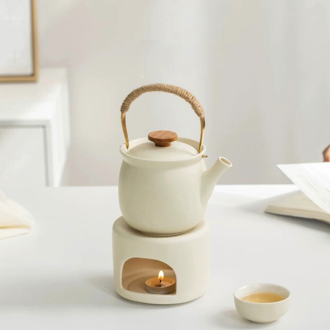 Bouilloire à thé vintage avec poêle à bougies
