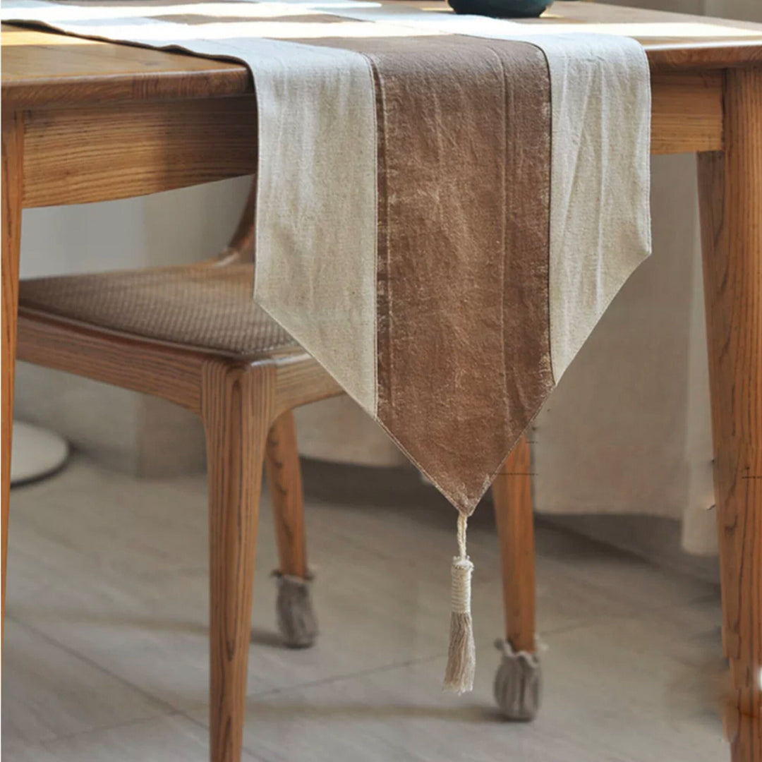 Coureur de table en lin rustique fait à la main avec gland | chemin de tapis de table long | tapis de table pour vacances, Noël, ferme, taille personnalisée