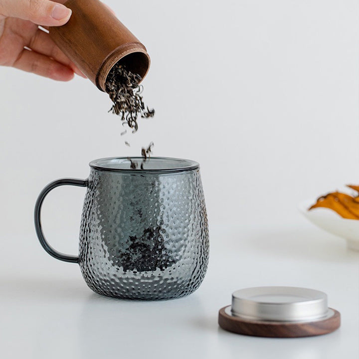 Tasse de voyage en verre confortable faite à la main avec infuseur et couvercle | Décor bohème | Cadeau d'anniversaire