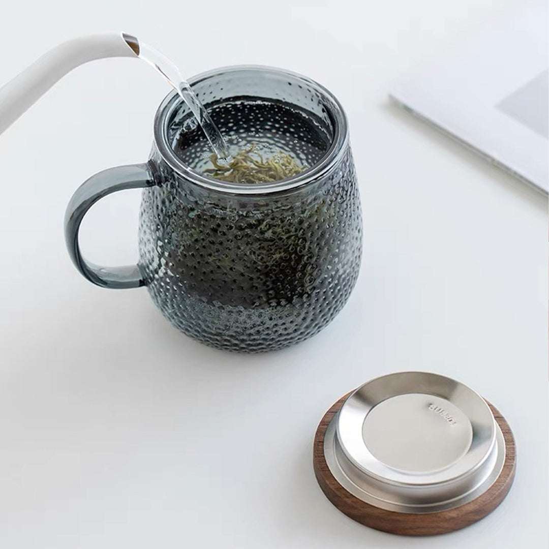 Tasse de voyage en verre confortable faite à la main avec infuseur et couvercle | Décor bohème | Cadeau d'anniversaire