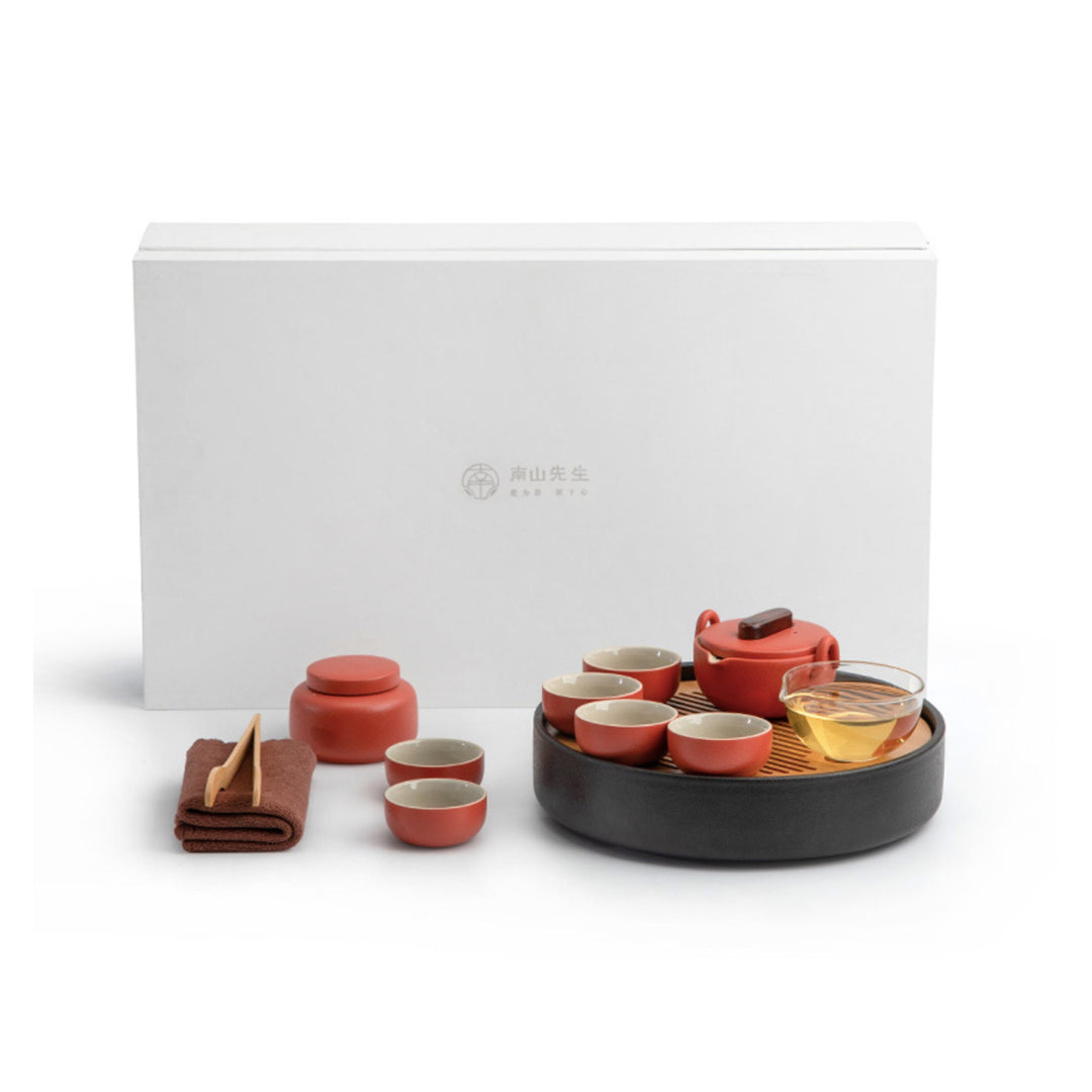 Personalized tea ceremony set with tray