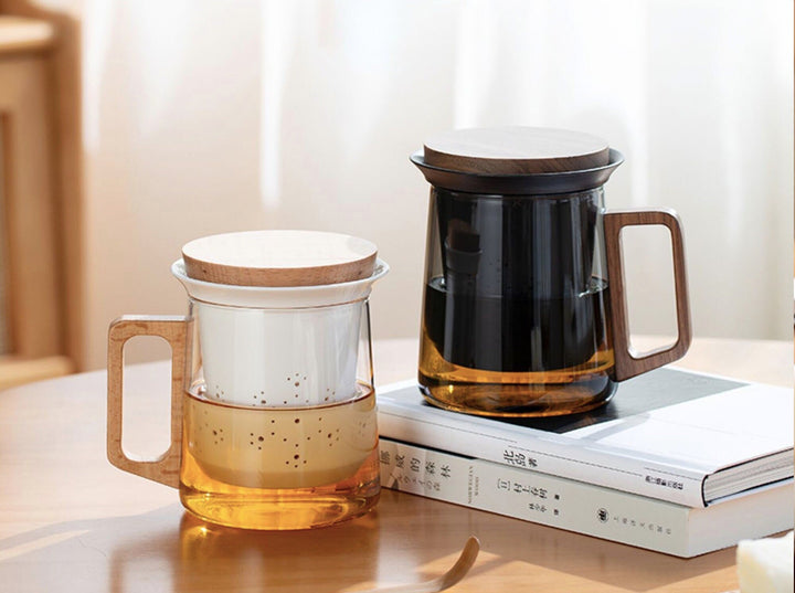 glass tea mug with infuser | Mr and Mrs mug