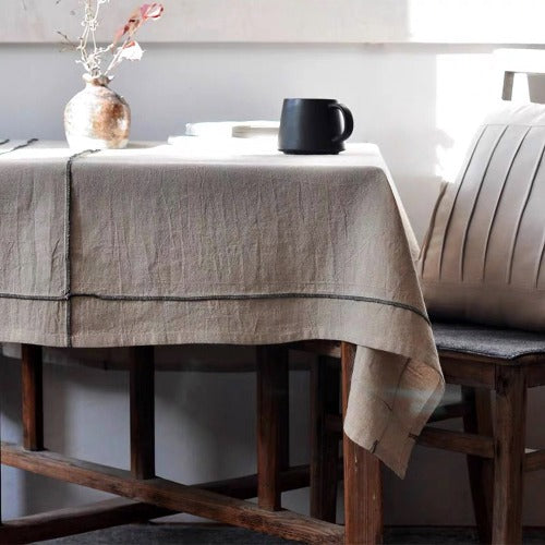 wedding decor | French linen tablecloth