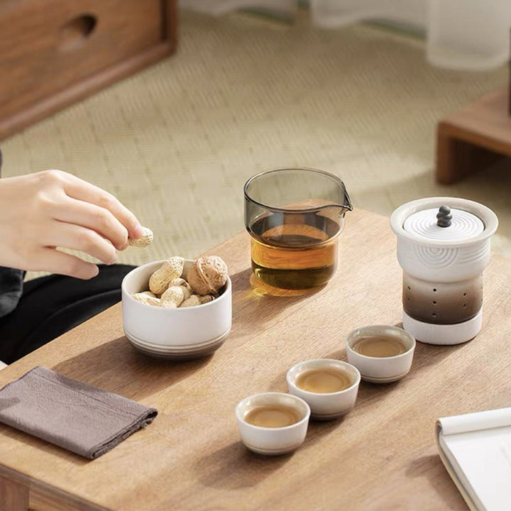 Service à thé de voyage tout-en-un 8 pièces pour deux | 1 théière, 4 tasses