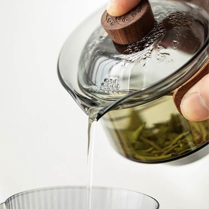 teapot with infuser