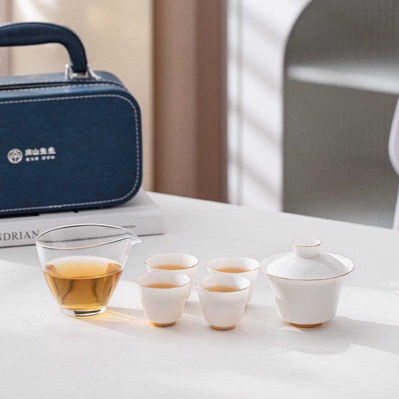 Personalized Travel Chinese gaiwan tea set  | 1 teapot, 4 cups - Teaware Space