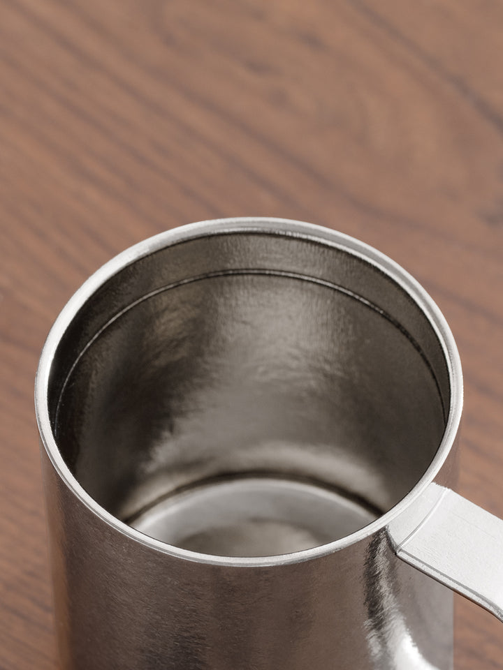Enjoy - Pure Titanium mug with lid for coffee and tea