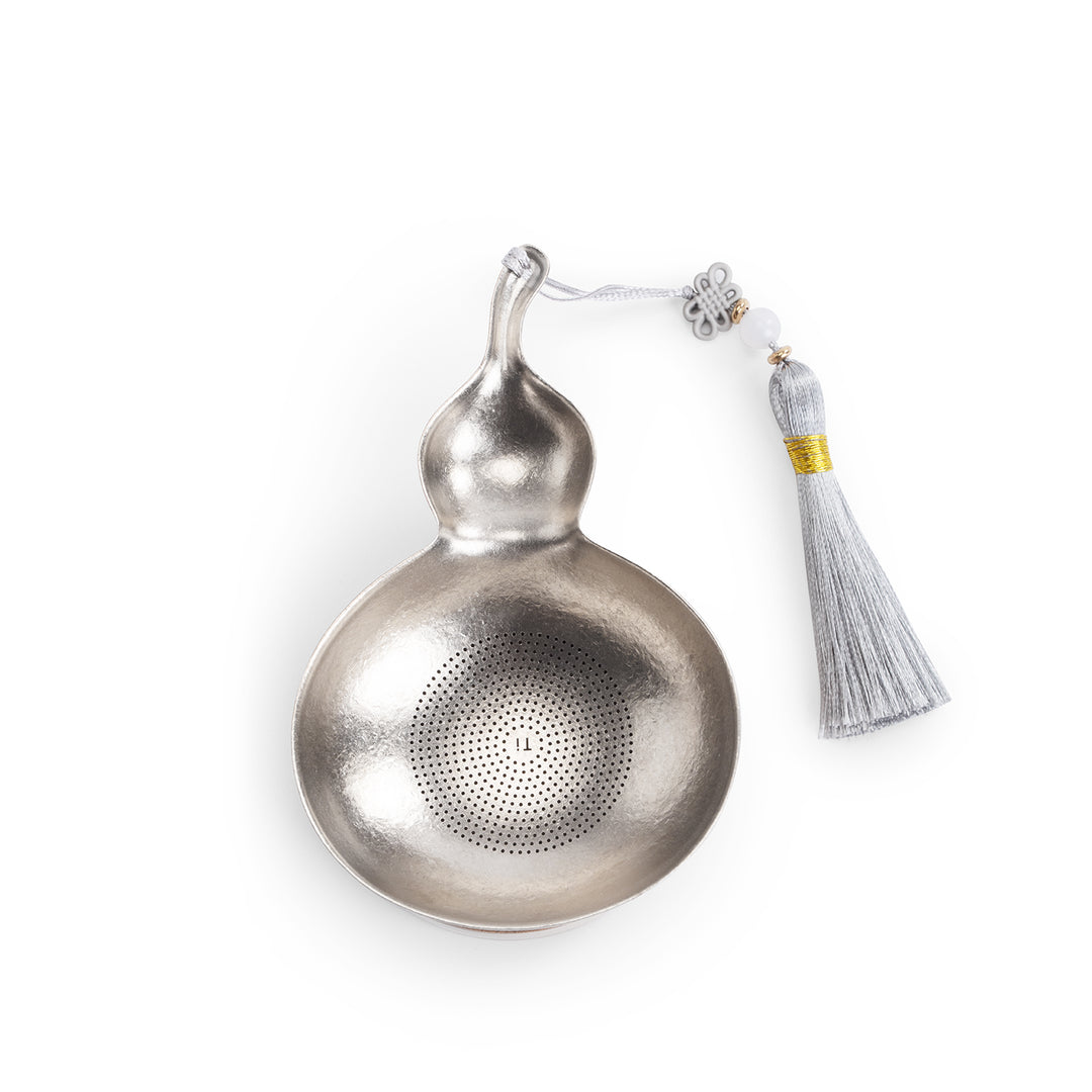 Gourd Gharm - Titanium tea strainer with holder set | Tea filter - Teaware Space