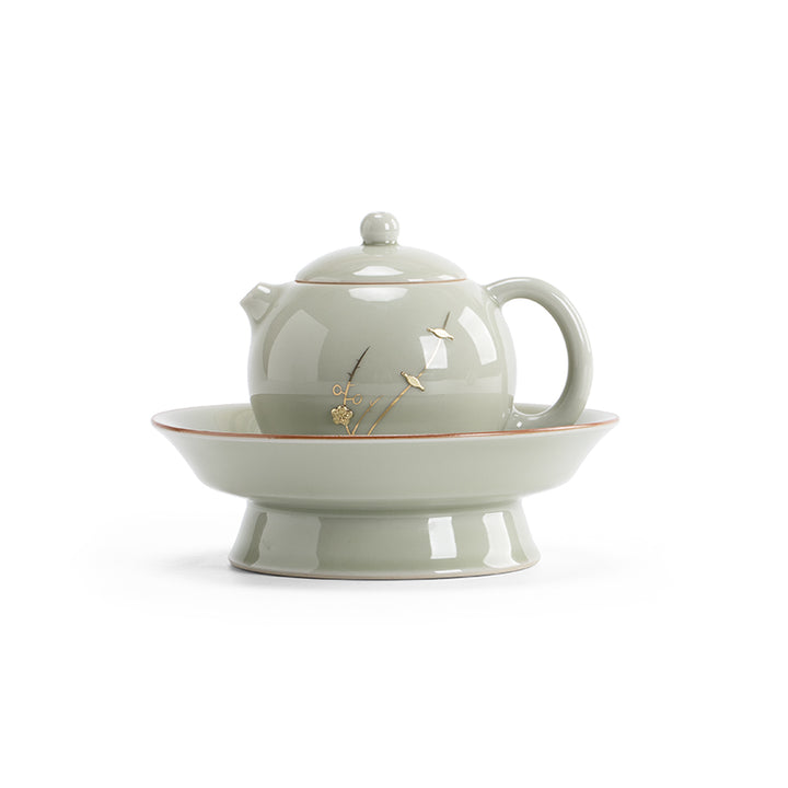Mistery Beauty - Vintage teapot with holder set