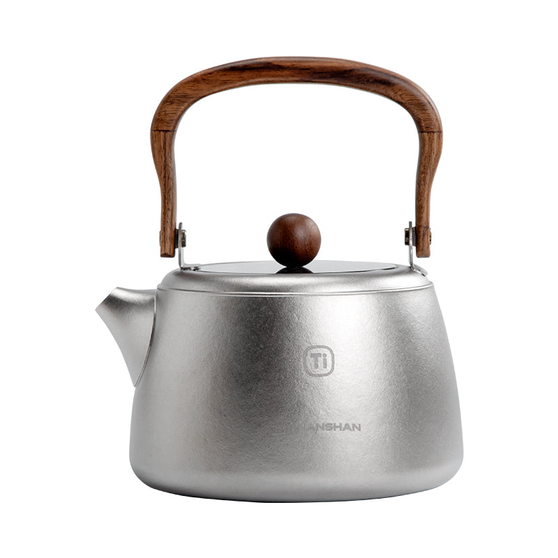 Free Soul - Titanium stovetop kettle with wooden holder - Teaware Space