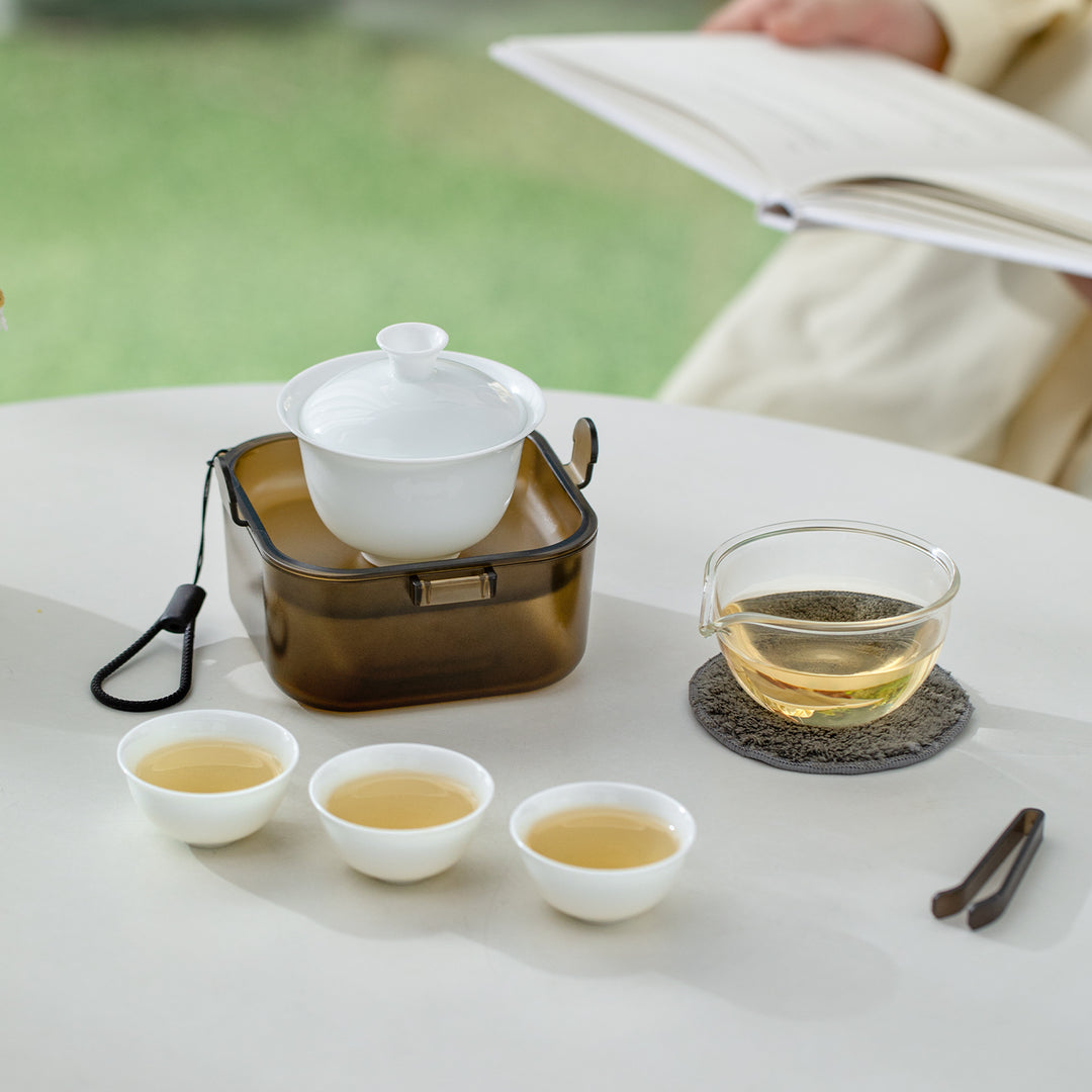 Cozy Corner - Unique design Gaiwan tea set with case