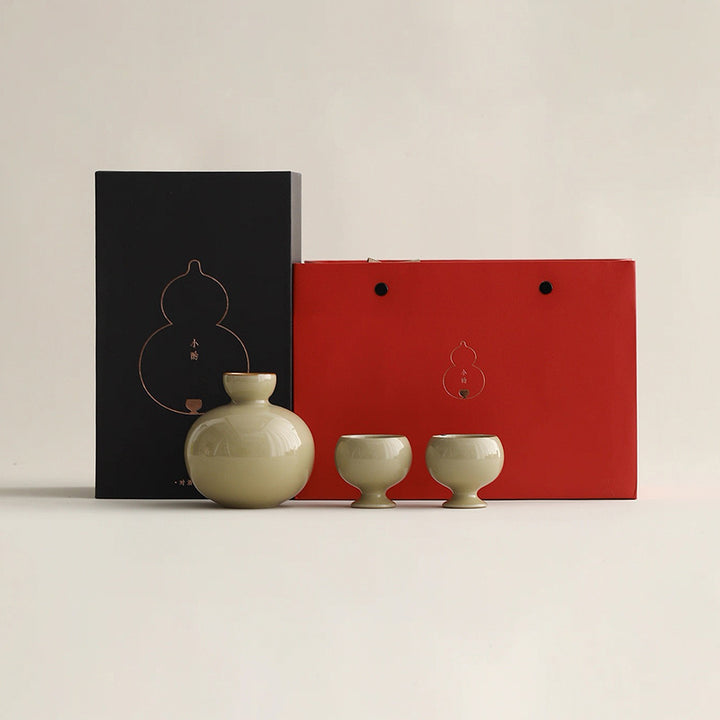 Take a Sip - Vintage 3 pcs Japanese sake set