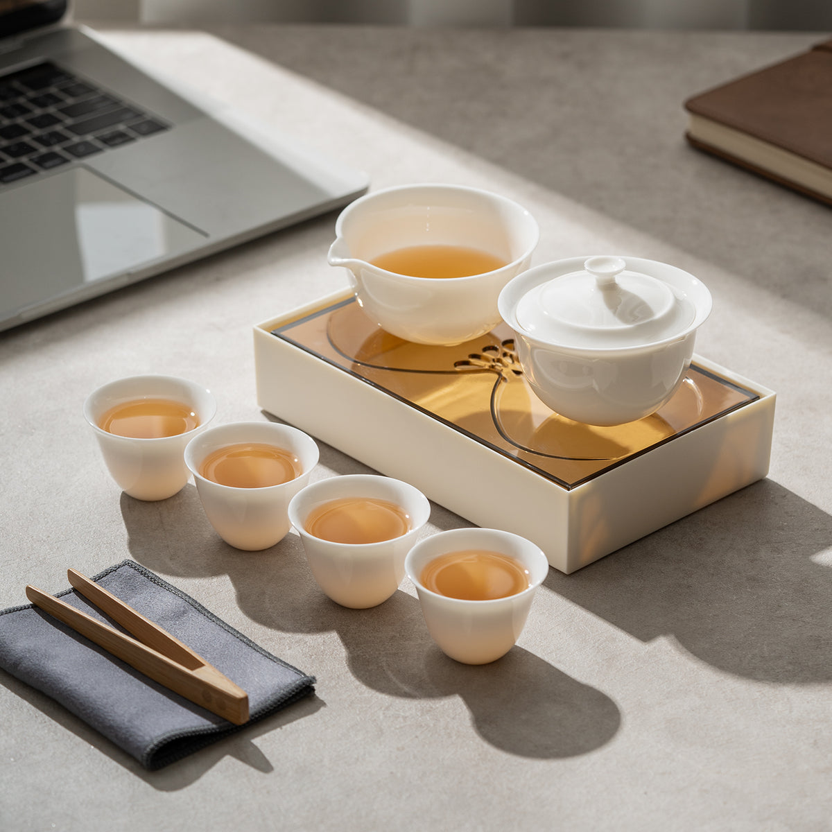 Returning Clouds - Smart Design Gaiwan Tea Set with Convertible Tray - Teaware Space