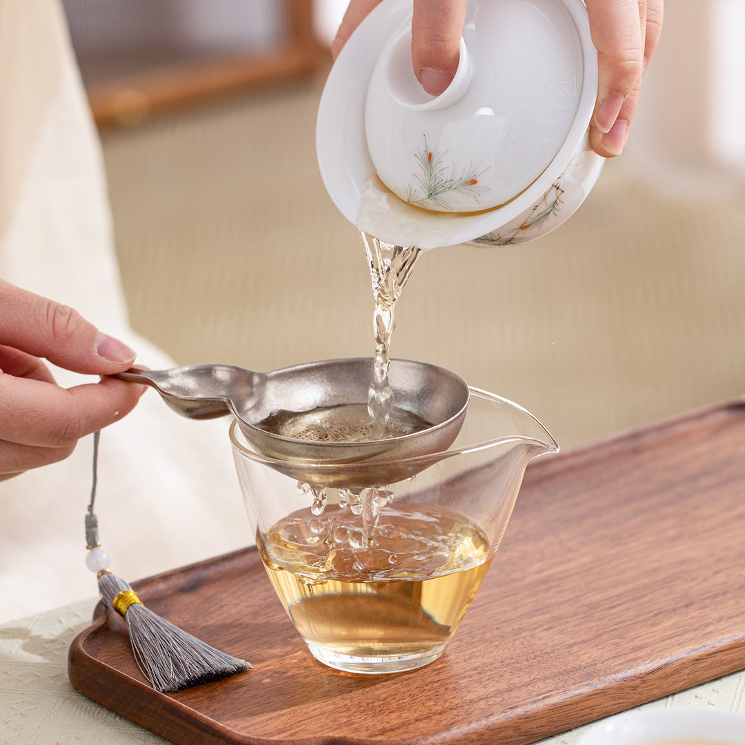 Gourd Gharm - Titanium tea strainer with holder set | Tea filter - Teaware Space