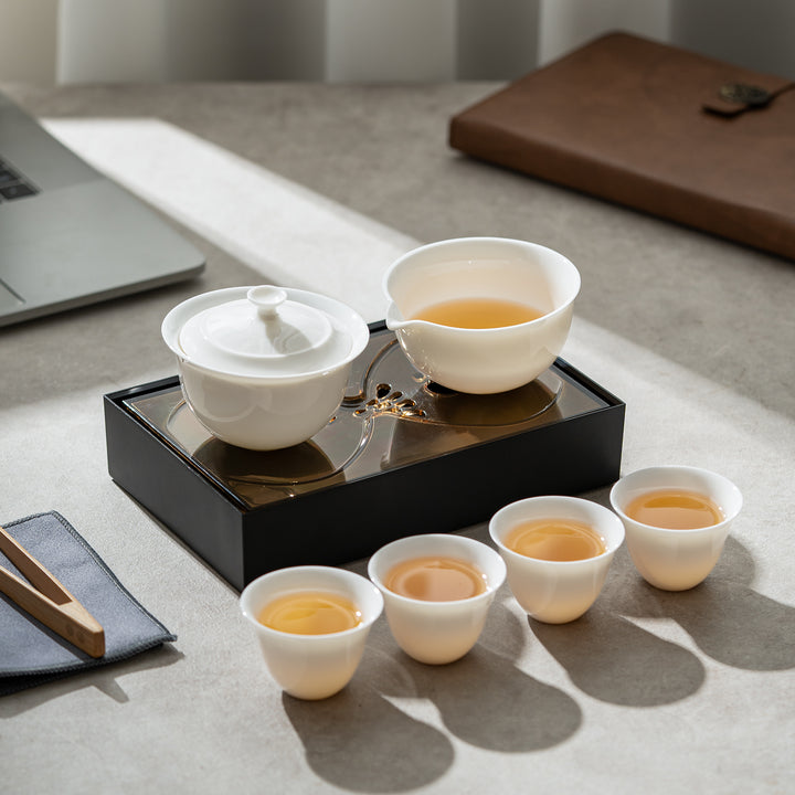Returning Clouds - Smart Design Gaiwan Tea Set with Convertible Tray