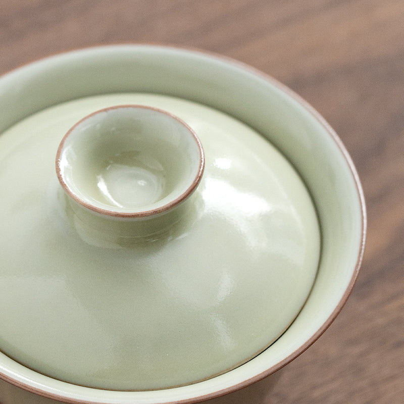 Petal Days - Personalized travel tea set for four