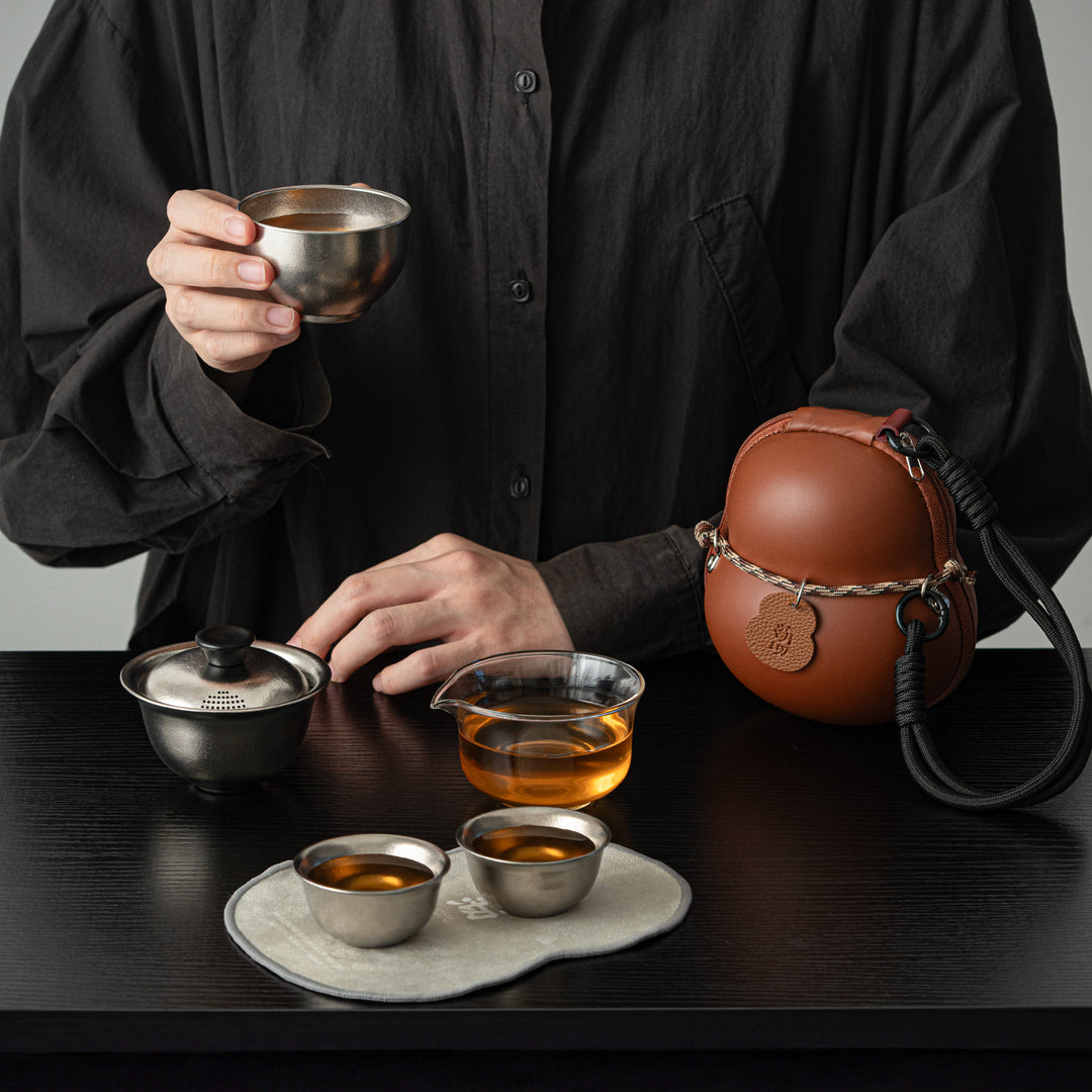 Gourd Box - Titanium travel Gaiwan set for two