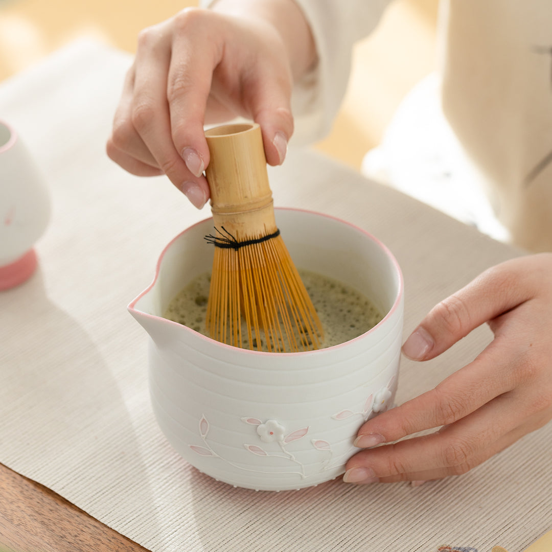 Flowering Time - Japan Matcha bowl and whisk set of 4