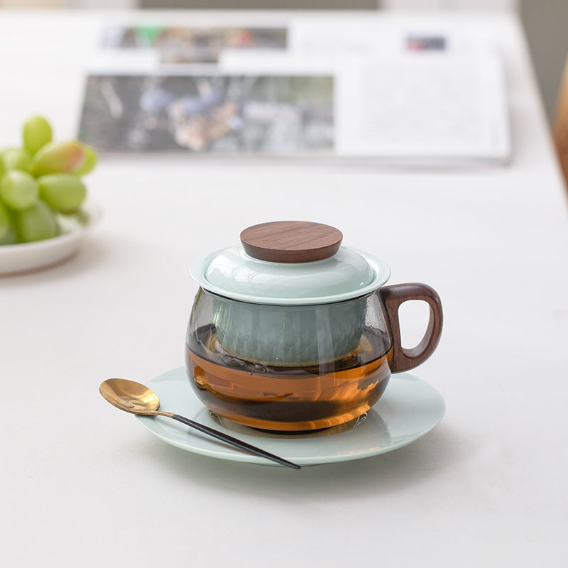 glass  tea mug with infuser and saucer set