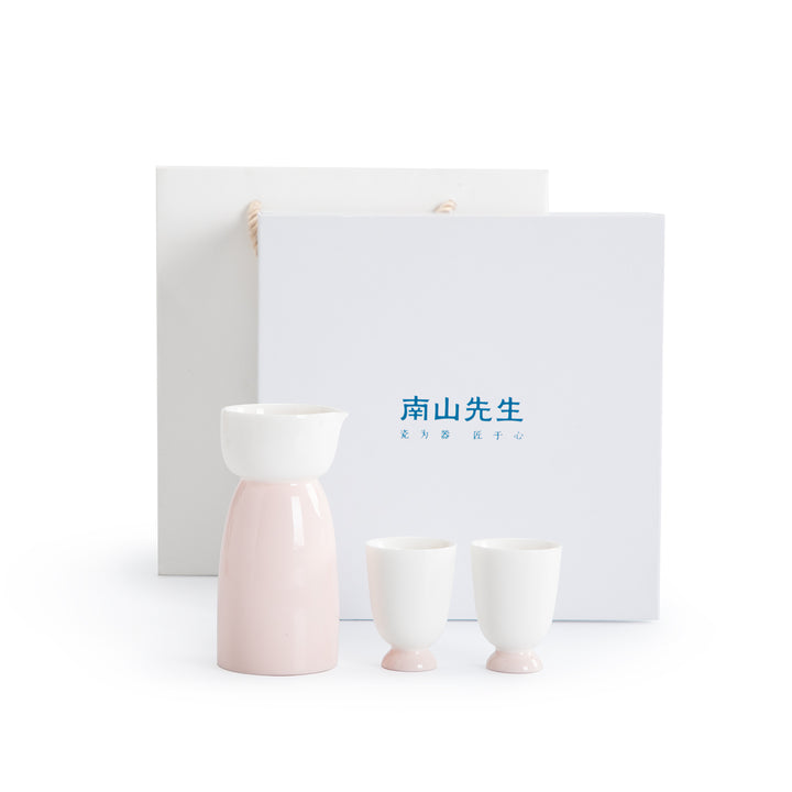 Bliss - Pink Japanese tokkuri sake set