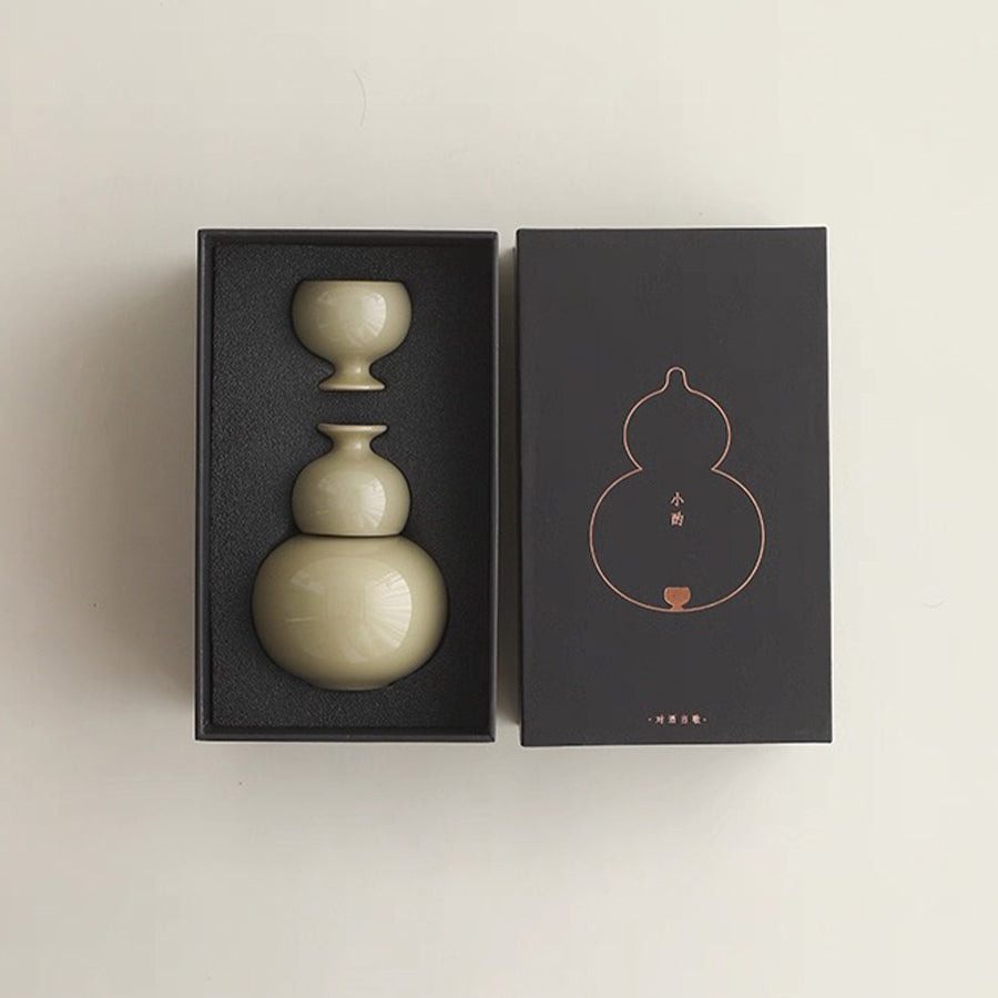 Take a Sip - Vintage 3 pcs Japanese sake set