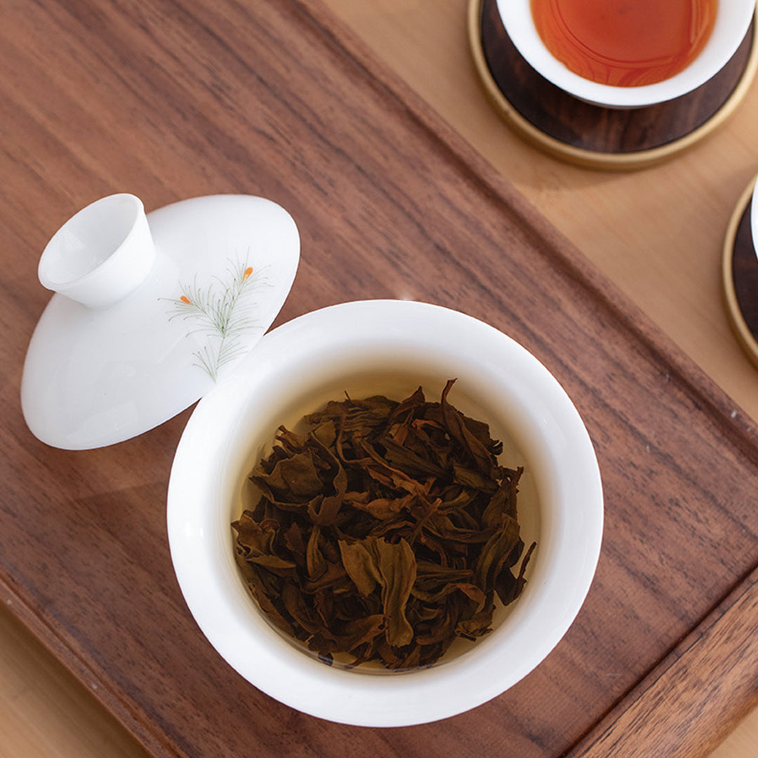 Tie Luohan |  Oolong tea | Wuyi rock tea - cinnamon and wood aroma