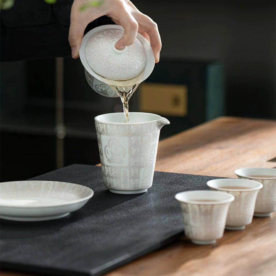 Thousand Buddhas - Elegant Gaiwan tea set - Teaware Space