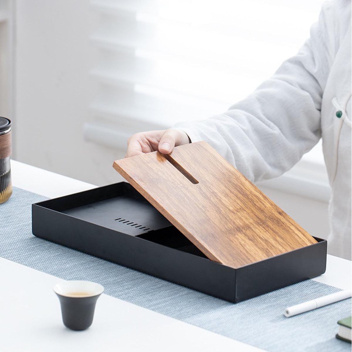 Spot and Line- Custom bamboo and stainless tea serving tray with water storage - Teaware Space