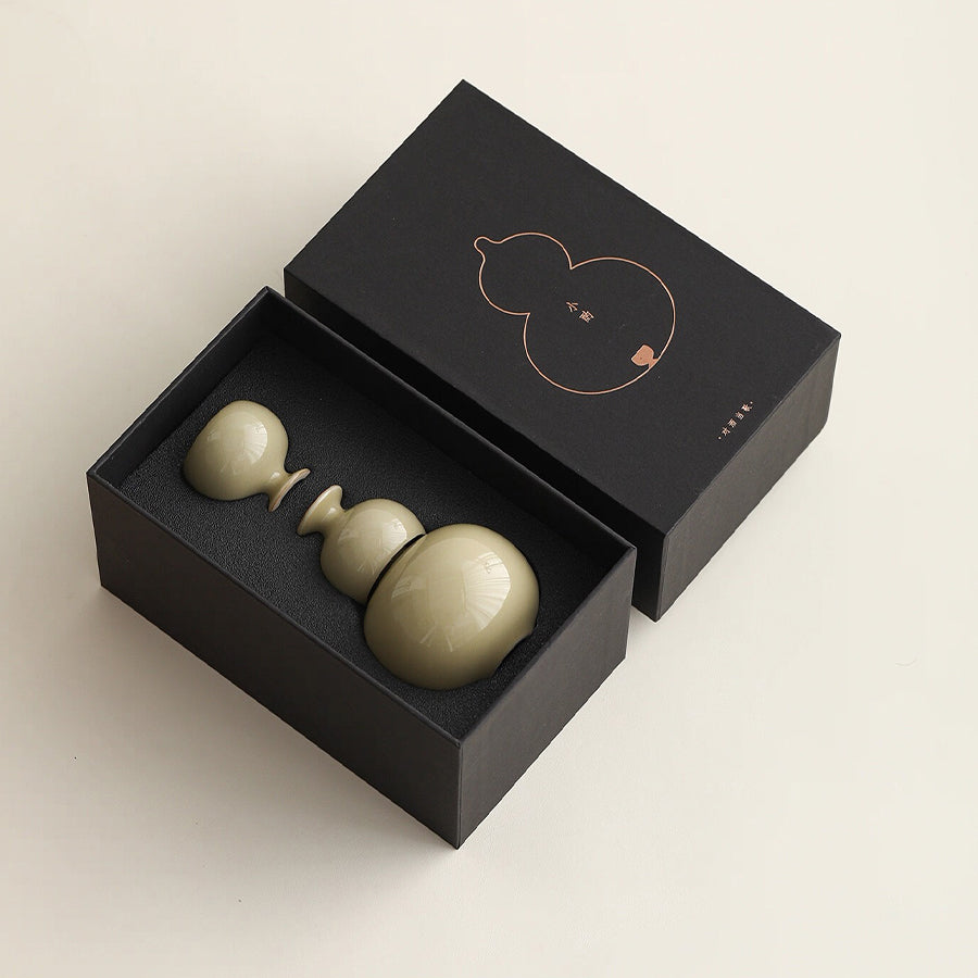 Take a Sip - Vintage 3 pcs Japanese sake set