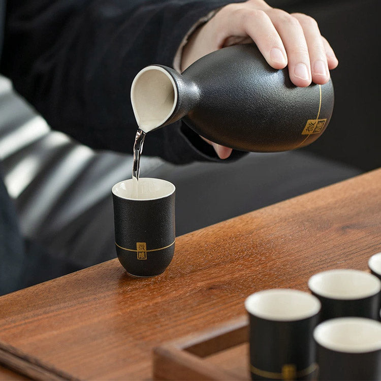Tipsy - Personalized Japanese  sake set with tray