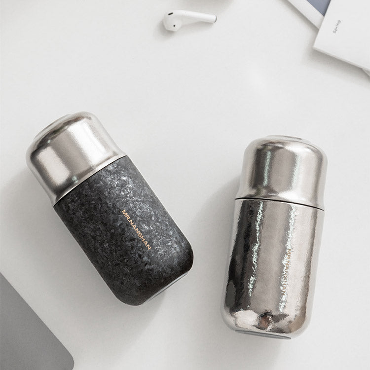 Celestia - Black/Silver Titanium Tea Infuser Bottle