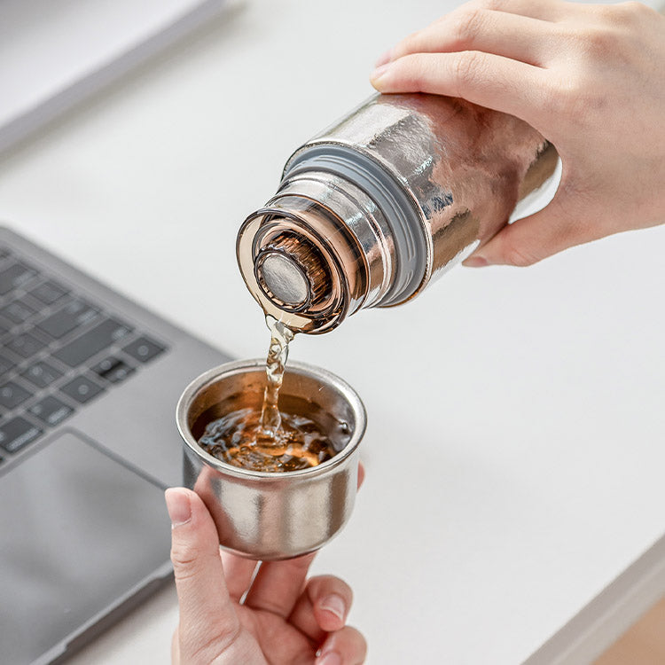 Celestia - Black/Silver Titanium Tea Infuser Bottle
