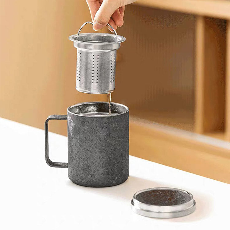 Unbreakable - Black Titanium tea infuser mug with lid