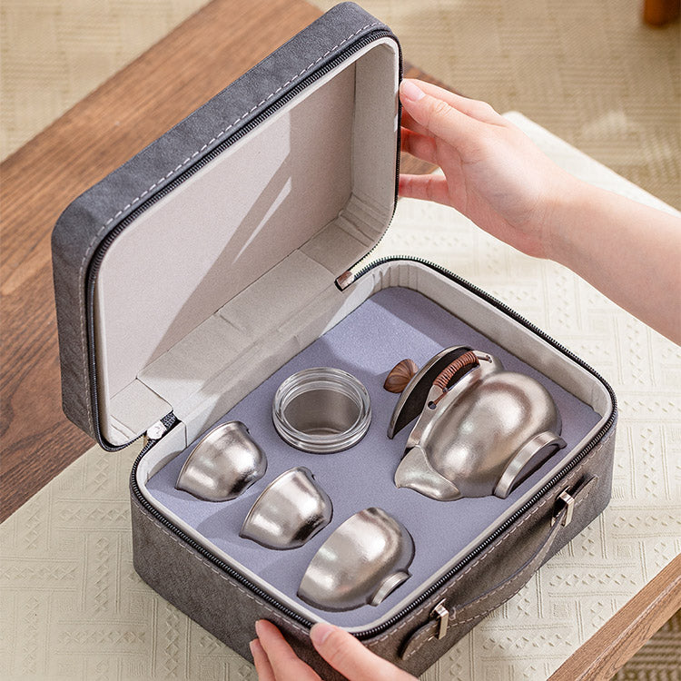 Ti Simple - Titanium travel teapot set for camping