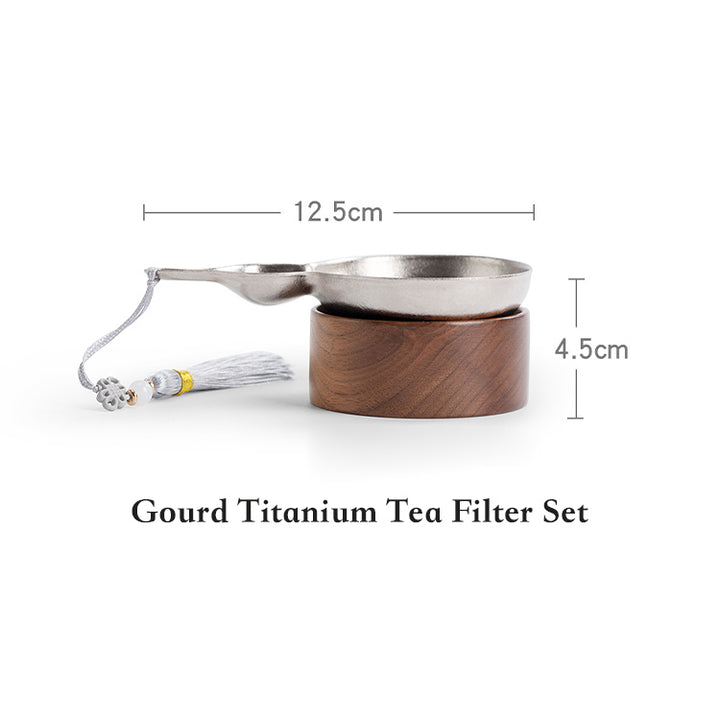 Gourd Gharm - Titanium tea strainer with holder set | Tea filter - Teaware Space