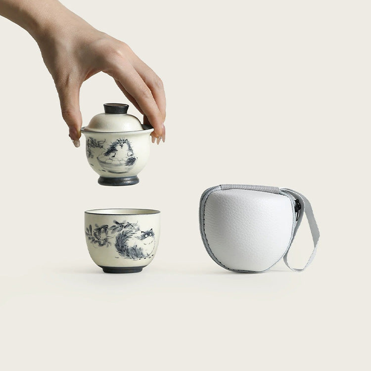 Blue and white cat - Travel gaiwan cat tea set for one - Teaware Space