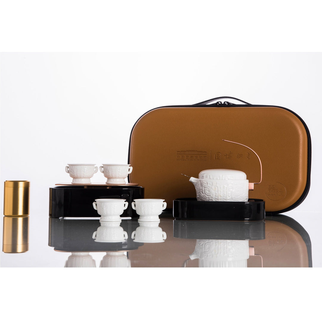 Travel tea set of 9 with storage moon box