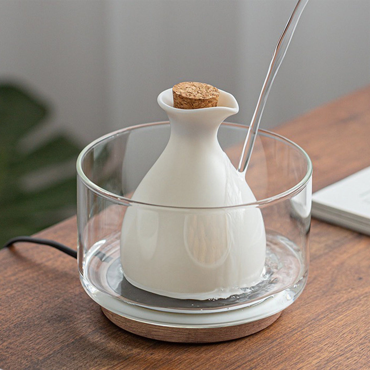 Minimal Japanese style sake set with warmer | 1 bottle, 4 cups or 6 cups, 1 glass warmer - Teaware Space