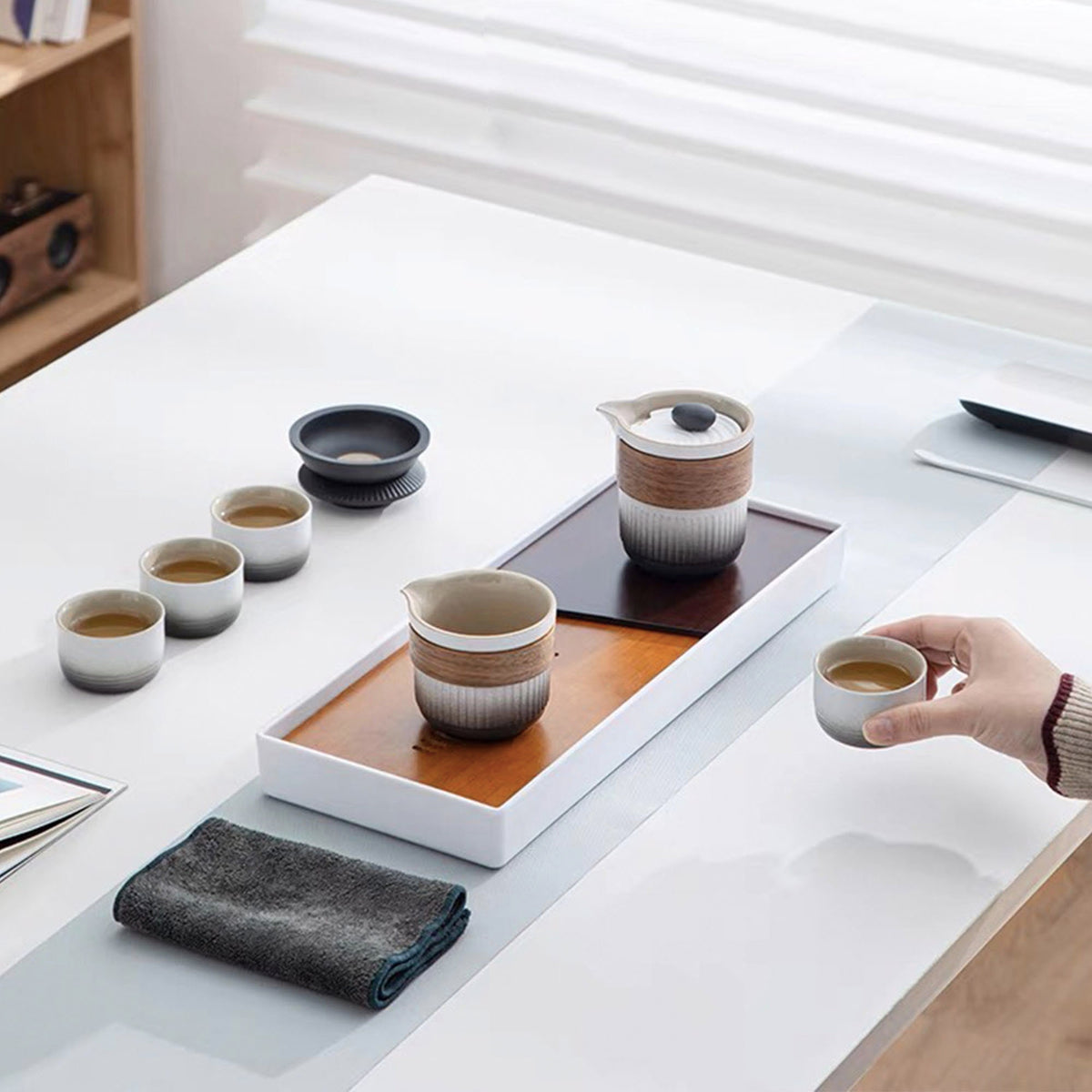 Custom name/logo 9pcs gongfu tea set with tray - Teaware Space