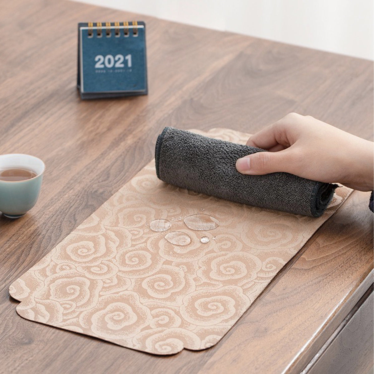 Waterproof vintage tea/coffee table runner | plate  mat| table decor | Housewarming gift - Teaware Space