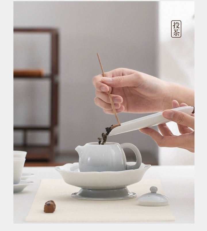 2 pcs Chinese Kungfu Vintage Teapot set with tray