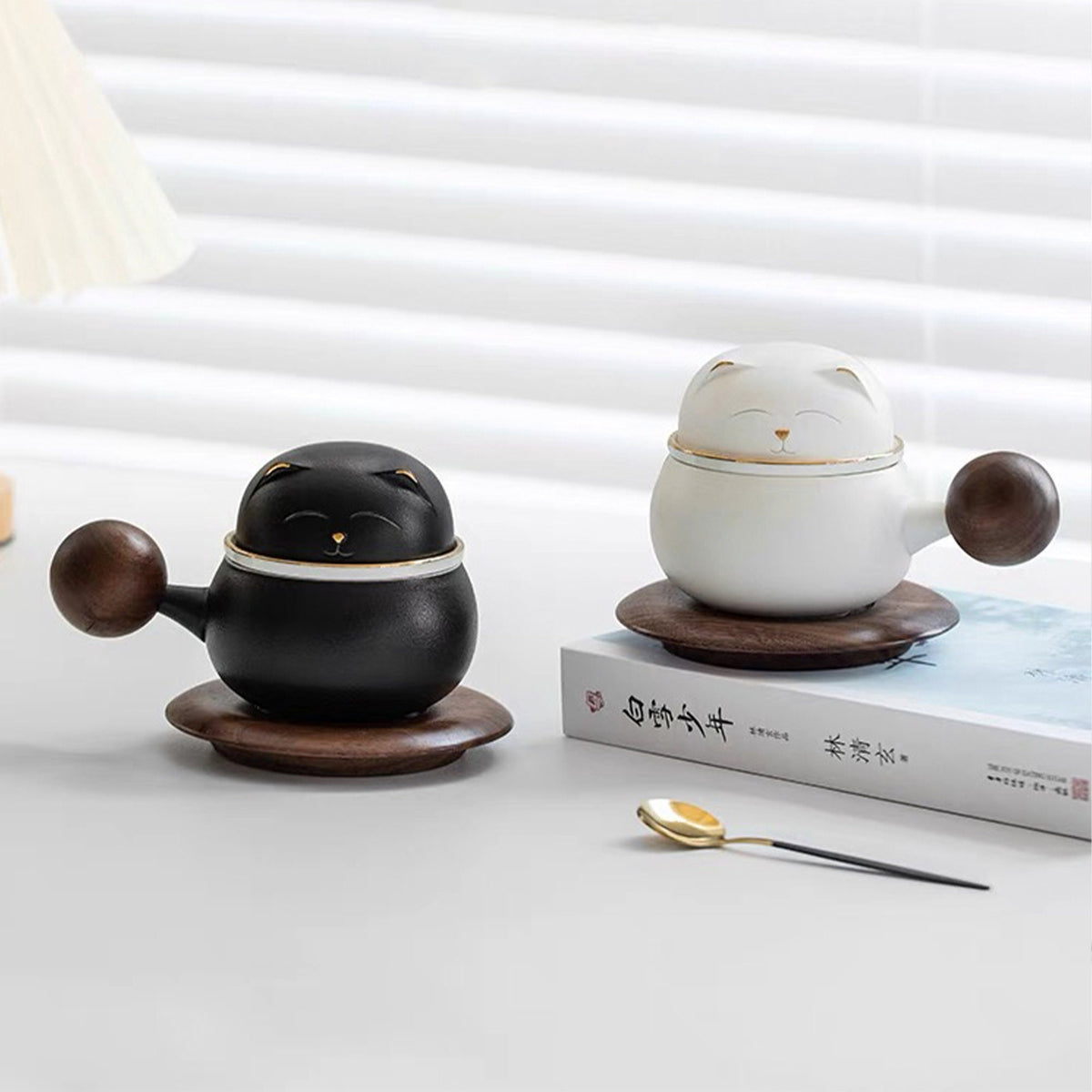 Unique cat tea/coffee mug set with case - Teaware Space