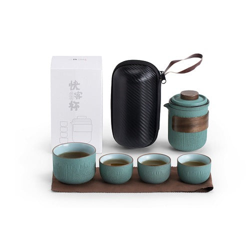 Vintage portable travel tea set with case | 1 teapot 4 cups 1 case